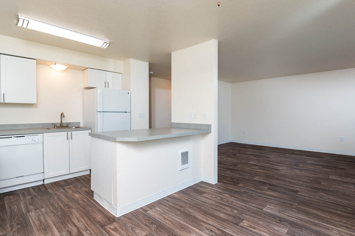 Fernwood Court Apartments 18713 Central Point Road Oregon City OR